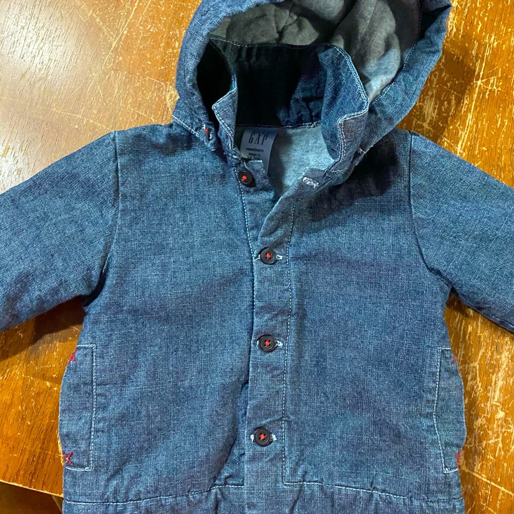 Gap infant lightweight coat